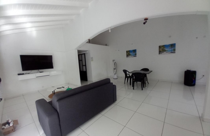 Location Maison 83m&sup2; 3 pi&#232;ces Sainte Anne