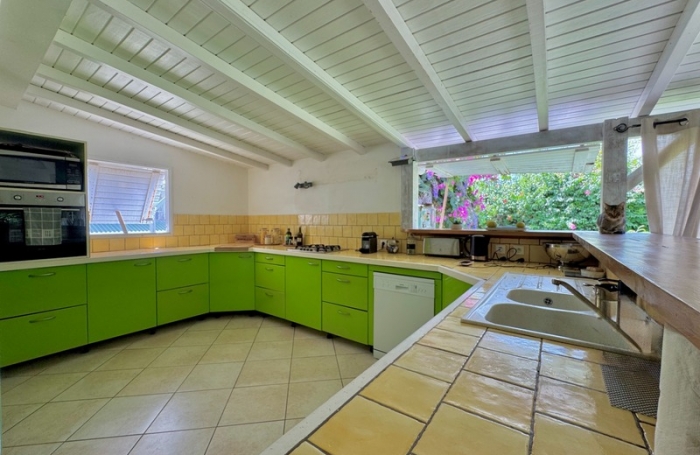 Vente Divers 232m&sup2; 11 pi&#232;ces Saint François