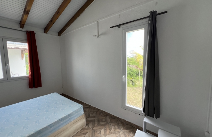 Jolie maison T3 récente meublée à louer dans la campagne de Sainte Anne