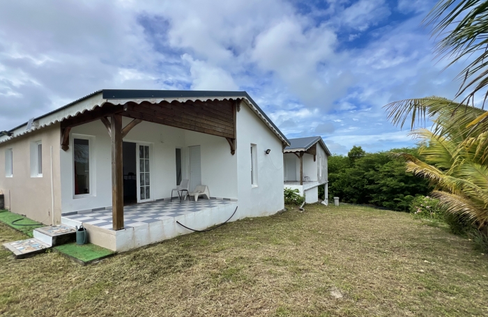 Jolie maison T3 récente meublée à louer dans la campagne de Sainte Anne