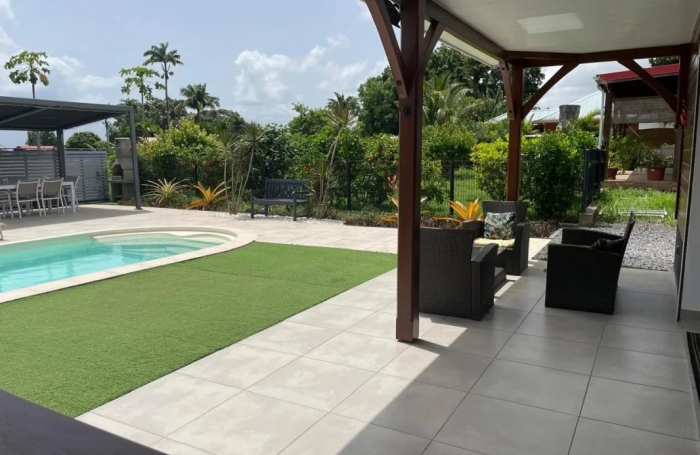 Vente Maison 78.25m&sup2; 3 pi&#232;ces Sainte Rose