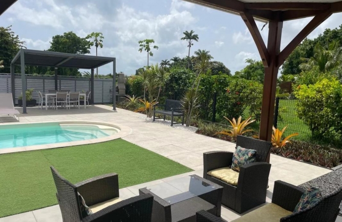 Vente Maison 78.25m&sup2; 3 pi&#232;ces Sainte Rose