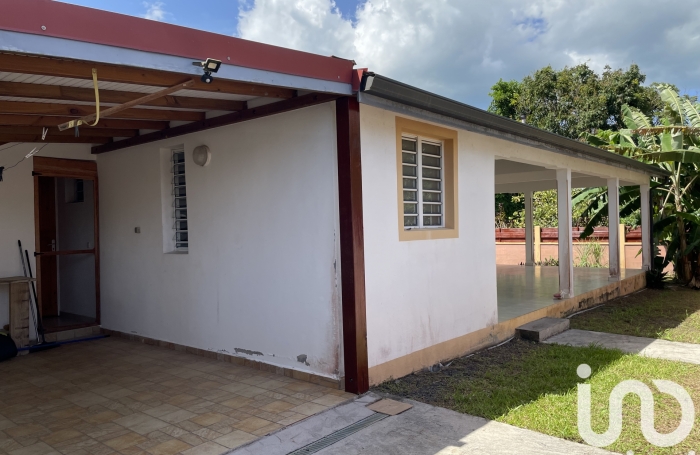 Location Maison 97115