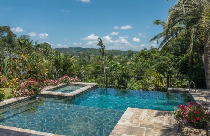 Vente Maison 130m&sup2; 4 pi&#232;ces Capesterre Belle Eau