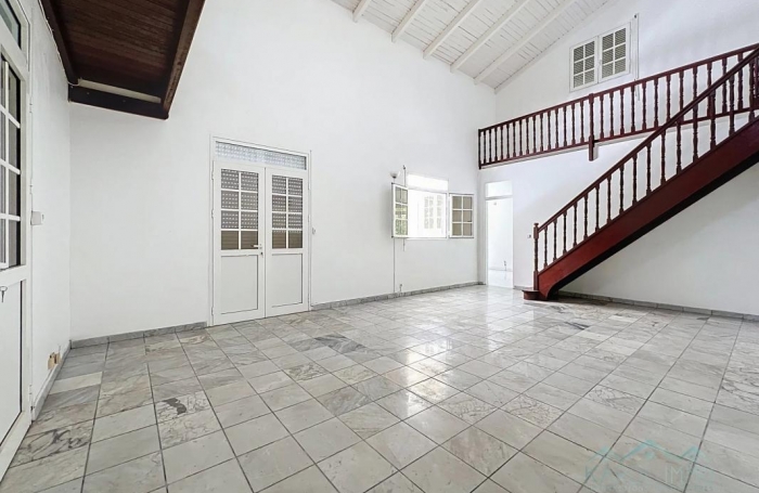 Vente Maison 265m&sup2; 10 pi&#232;ces Gosier