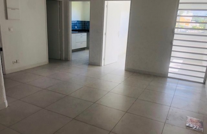 Location Appartement 41m&sup2; 2 pi&#232;ces Baie Mahault