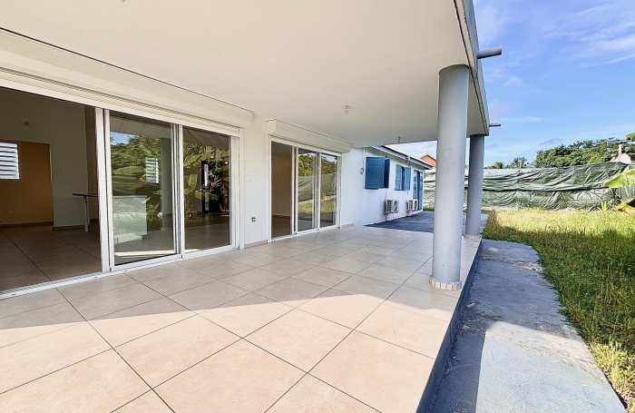 Maison 4 pièces  -  Baie-Mahault