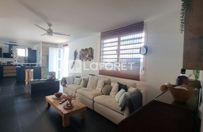 Vente Maison 77.46m² 4 pièces Lamentin