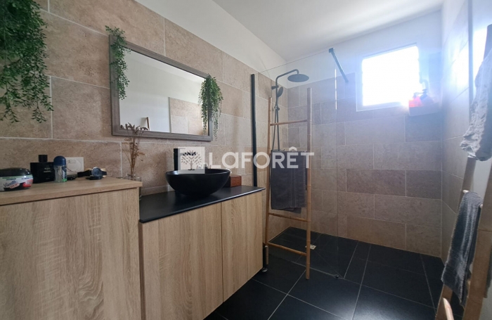 Vente Maison 77.46m² 4 pièces Lamentin