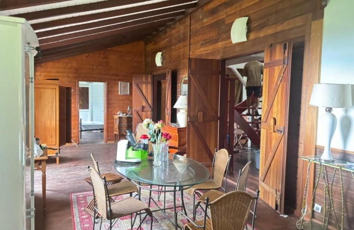 Location Maison 130.04m&sup2; 4 pi&#232;ces Saint Claude