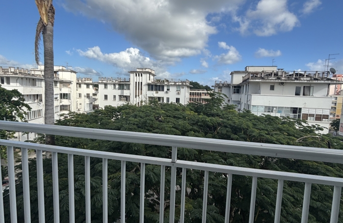 Colocation pour étudiante 3 chambres sur la commune de Pointe-à-Pitre 450€ la chambre