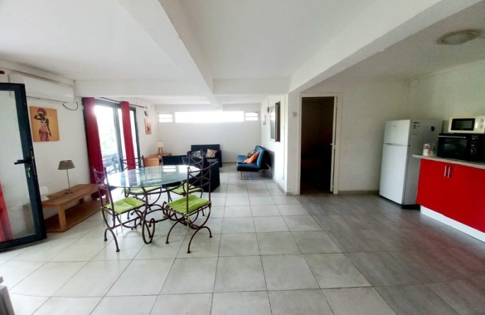Vente Maison 176m&sup2; 7 pièces Gosier