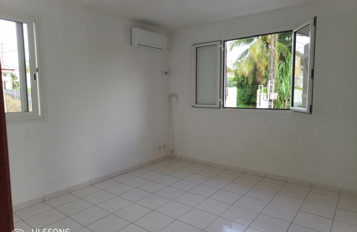 Location Appartement 80.97m&sup2; 3 pi&#232;ces Sainte Anne