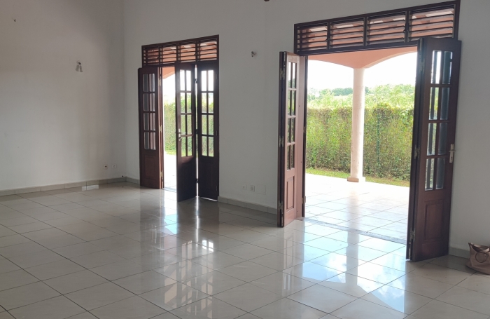 Vente Maison 136m&sup2; 4 pi&#232;ces Morne à l'eau