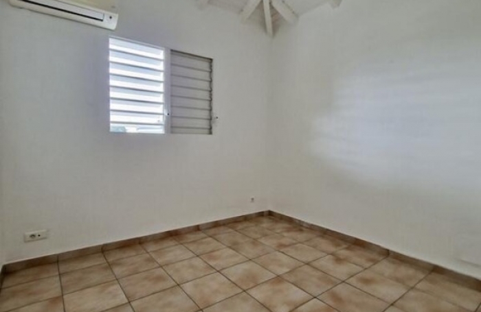 Vente Maison 104m&sup2; 6 pi&#232;ces Baie Mahault