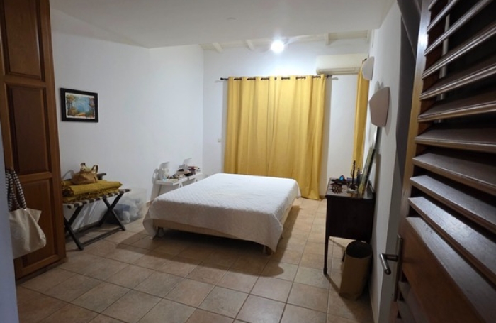 Vente Maison 320m&sup2; 7 pièces Les Abymes