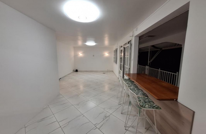 Location Appartement 170.63m&sup2; 4 pi&#232;ces Baillif