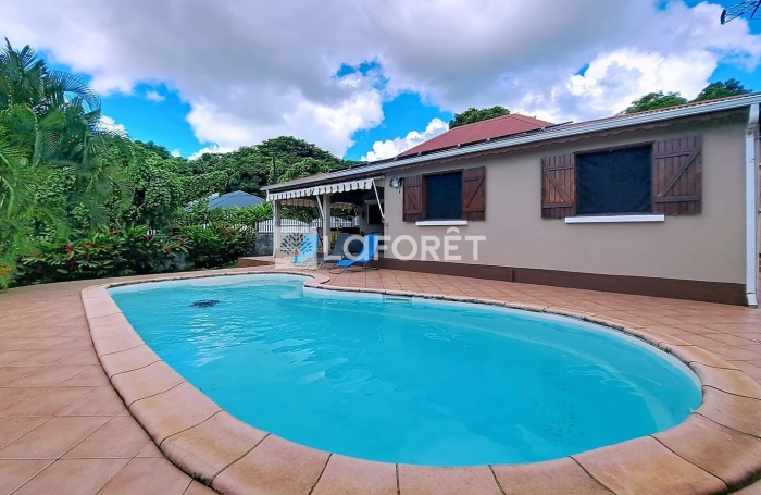 Vente Maison 90.75m² 4 pièces Lamentin