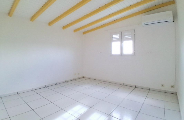 Location Appartement 91.58m&sup2; 3 pi&#232;ces Gosier