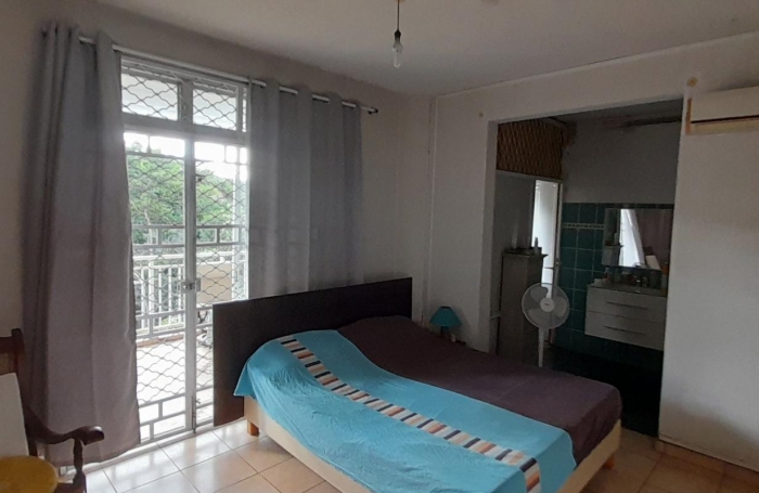 Vente Maison 145m&sup2; 7 pi&#232;ces Les Abymes