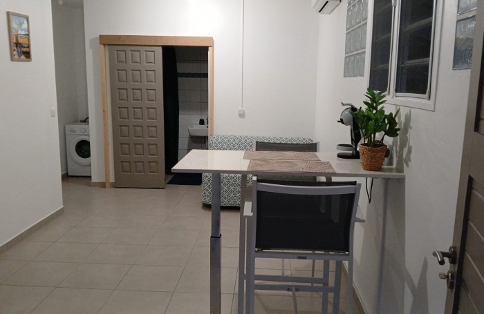 APPARTEMENT T1 PROCHE CHU ET UNIVERSITES