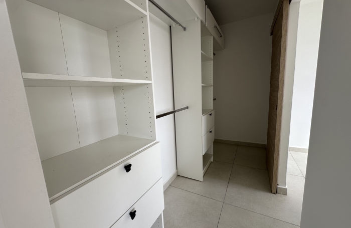 VILLA MITOYENNE T4 en R+1  -  BOIS SERGENT 97170 PETIT-BOURG