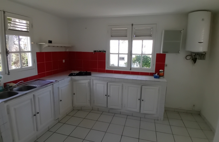 MAISON T4 - CONVENANCE 97122 BAIE-MAHAULT