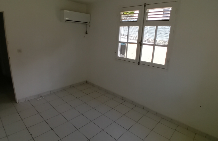 MAISON T4 - CONVENANCE 97122 BAIE-MAHAULT