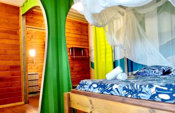 Propriété 320m2 - 7 chambres - Vue mer - Piscine - SAINTE-ROSE