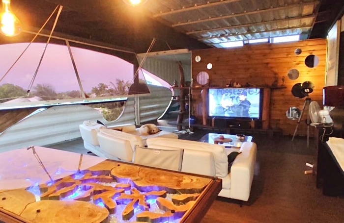 Propriété 320m2 - 7 chambres - Vue mer - Piscine - SAINTE-ROSE