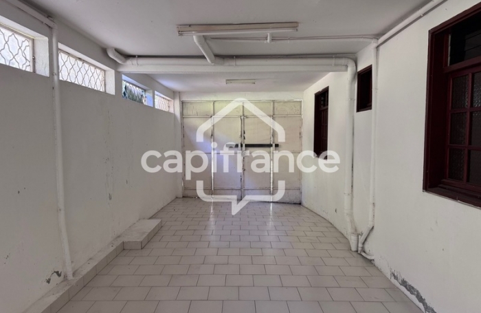 Vente Maison 280m&sup2; 10 pi&#232;ces Gosier
