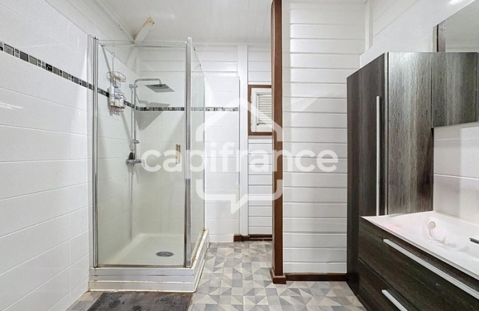 Vente Maison 380m&sup2; 11 pi&#232;ces Les Abymes