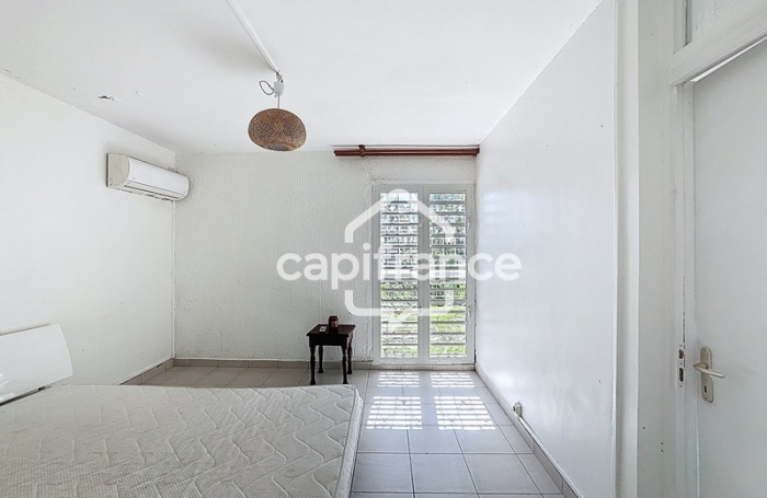 Vente Maison 380m&sup2; 11 pi&#232;ces Les Abymes