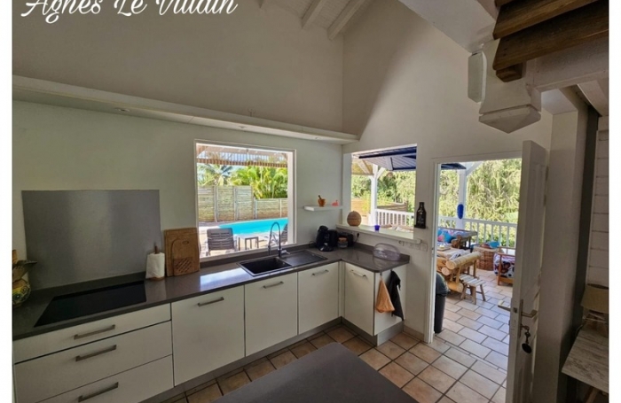 Vente Maison 126m&sup2; 7 pi&#232;ces Deshaies