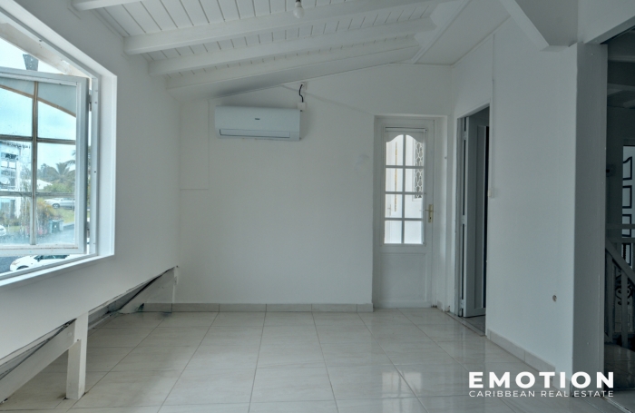 Maison Mitoyenne de 136 m2 - CAPESTERRE BELLE EAU