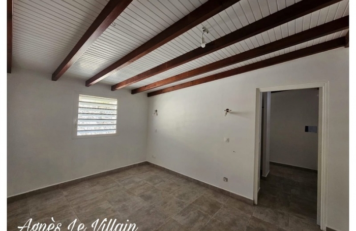 Vente Maison 152m&sup2; 4 pi&#232;ces Bouillante