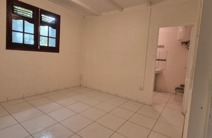 Location Maison 67.2m&sup2; 3 pi&#232;ces Sainte Rose