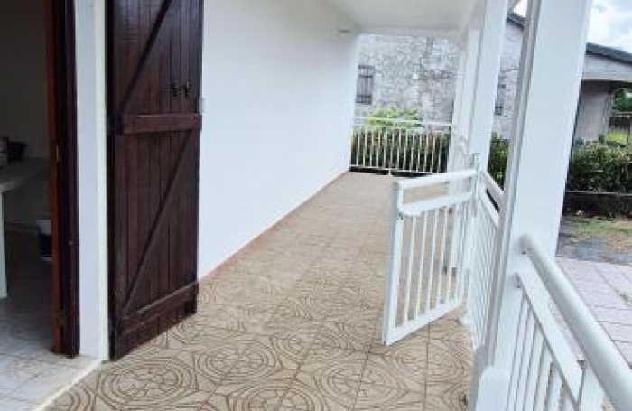 Location Maison 67.2m&sup2; 3 pi&#232;ces Sainte Rose