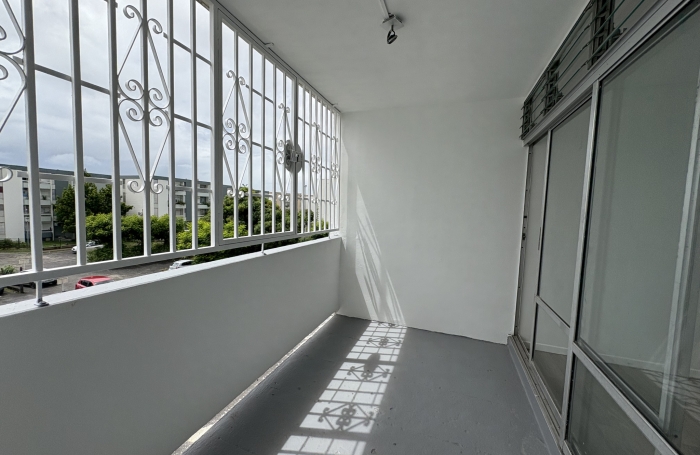 APPARTEMENT T5 RENOVE LE RAIZET