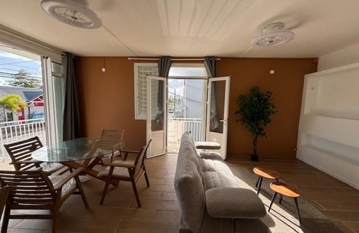 Location Appartement 77m&sup2; 3 pi&#232;ces Sainte Anne