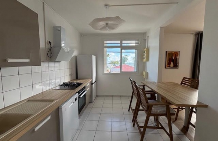 Location Appartement 77m&sup2; 3 pi&#232;ces Sainte Anne