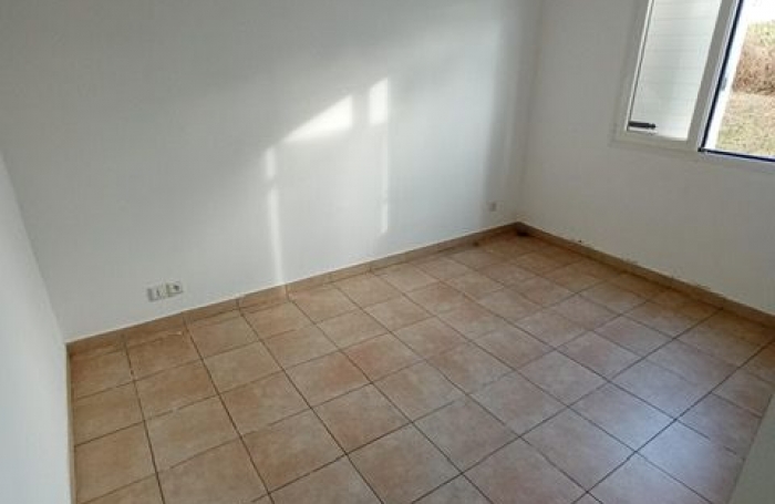 Vente Appartement 65.64m&sup2; 3 pi&#232;ces Baie Mahault