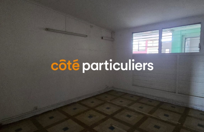 Vente Maison 180m² 6 pièces Les Abymes