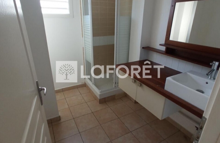 Vente Appartement 53.68m² 3 pièces Baie Mahault