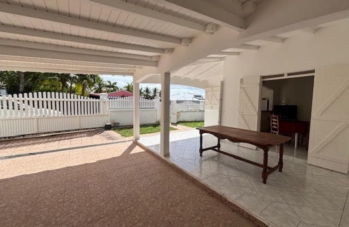 Location Maison 42m&sup2; 2 pi&#232;ces Saint François