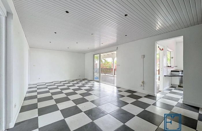 Location Maison 102m&sup2; 5 pi&#232;ces Saint François