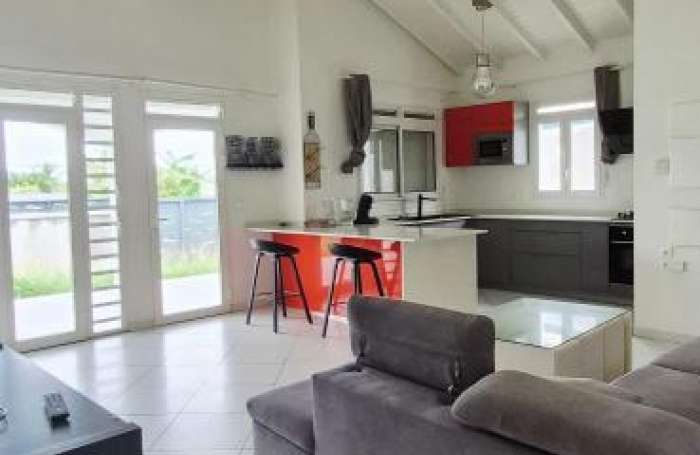 Location Maison 97115