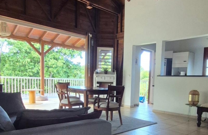 Location Maison 97115