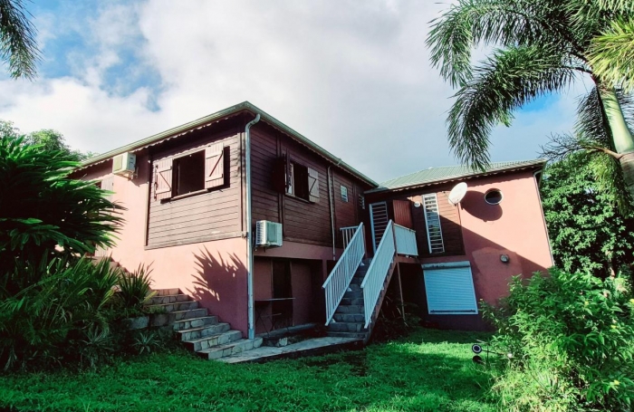 Location Maison 97.36m&sup2; 4 pi&#232;ces Sainte Rose