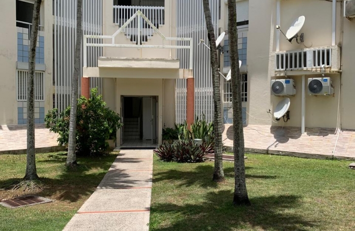 Location Appartement 97190